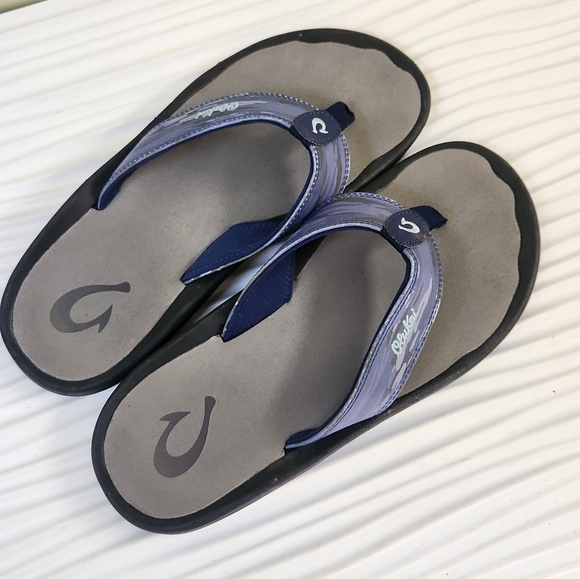 OLUKAI ONAHA PA'MEM BEACH SANDAL!! - Picture 3 of 7